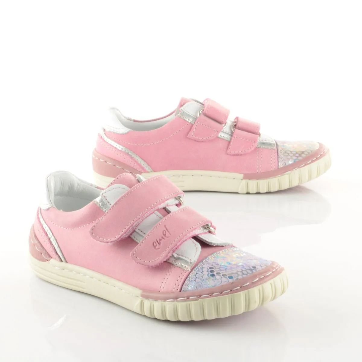 (2066-8 / 2071-8) Pink low Velcro Trainers