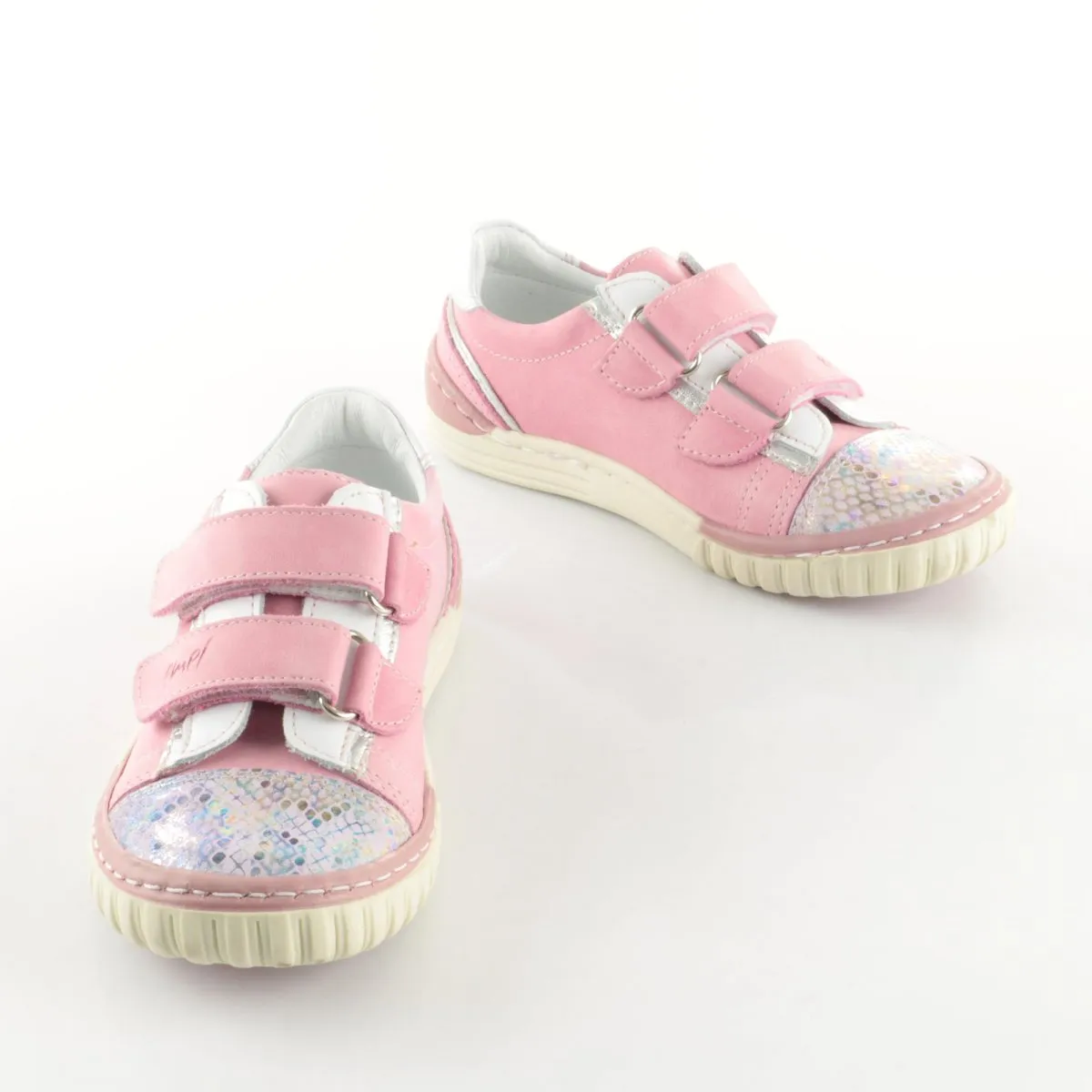 (2066-8 / 2071-8) Pink low Velcro Trainers