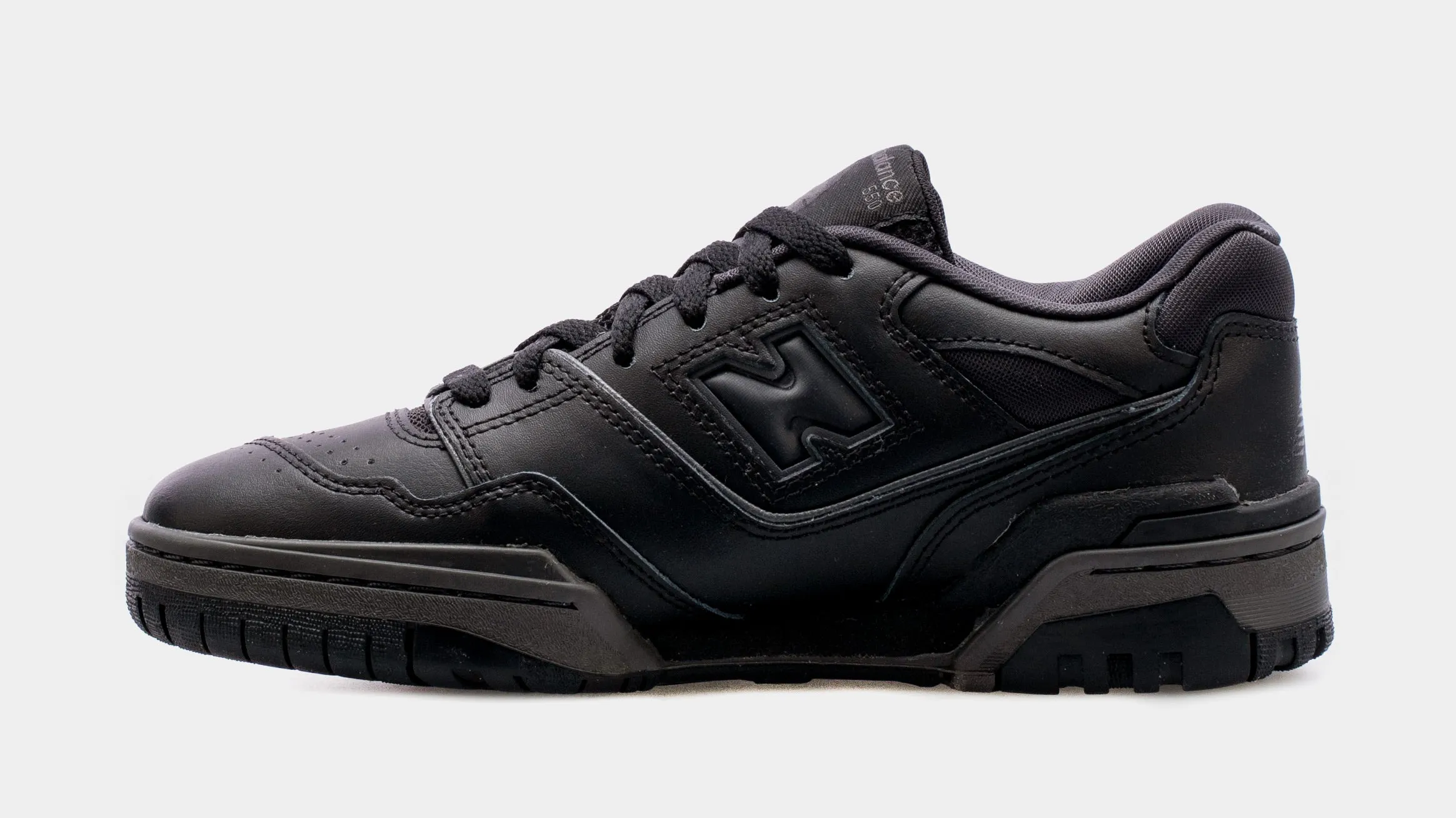 550 Grade School Lifestyle Shoes (Black)