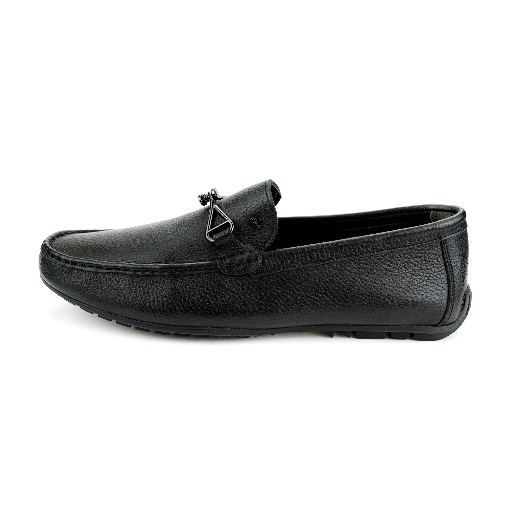 Black Clipped Moccasin