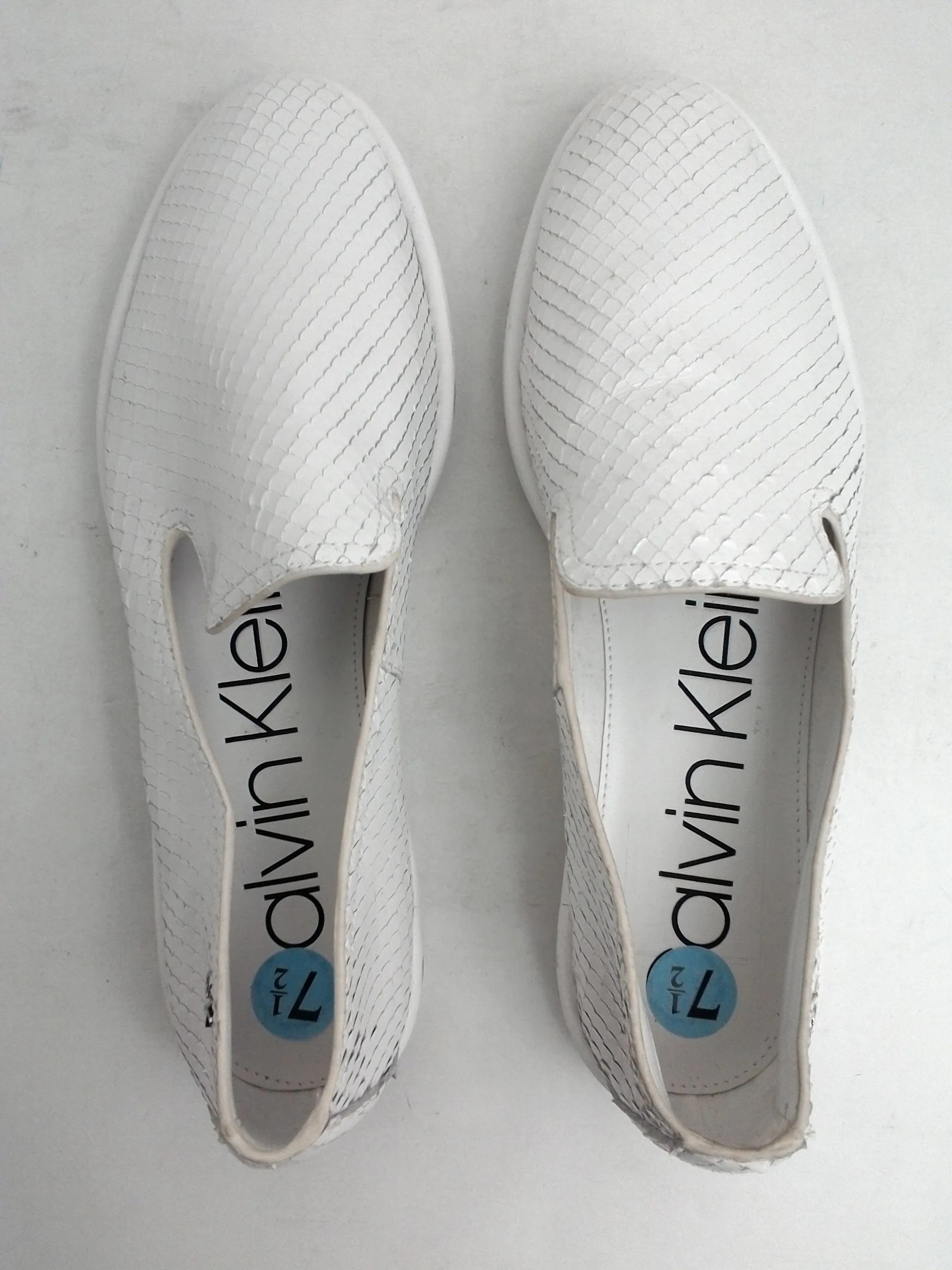 Calvin Klein Women's Issa White Leather Sneakers Size 7.5