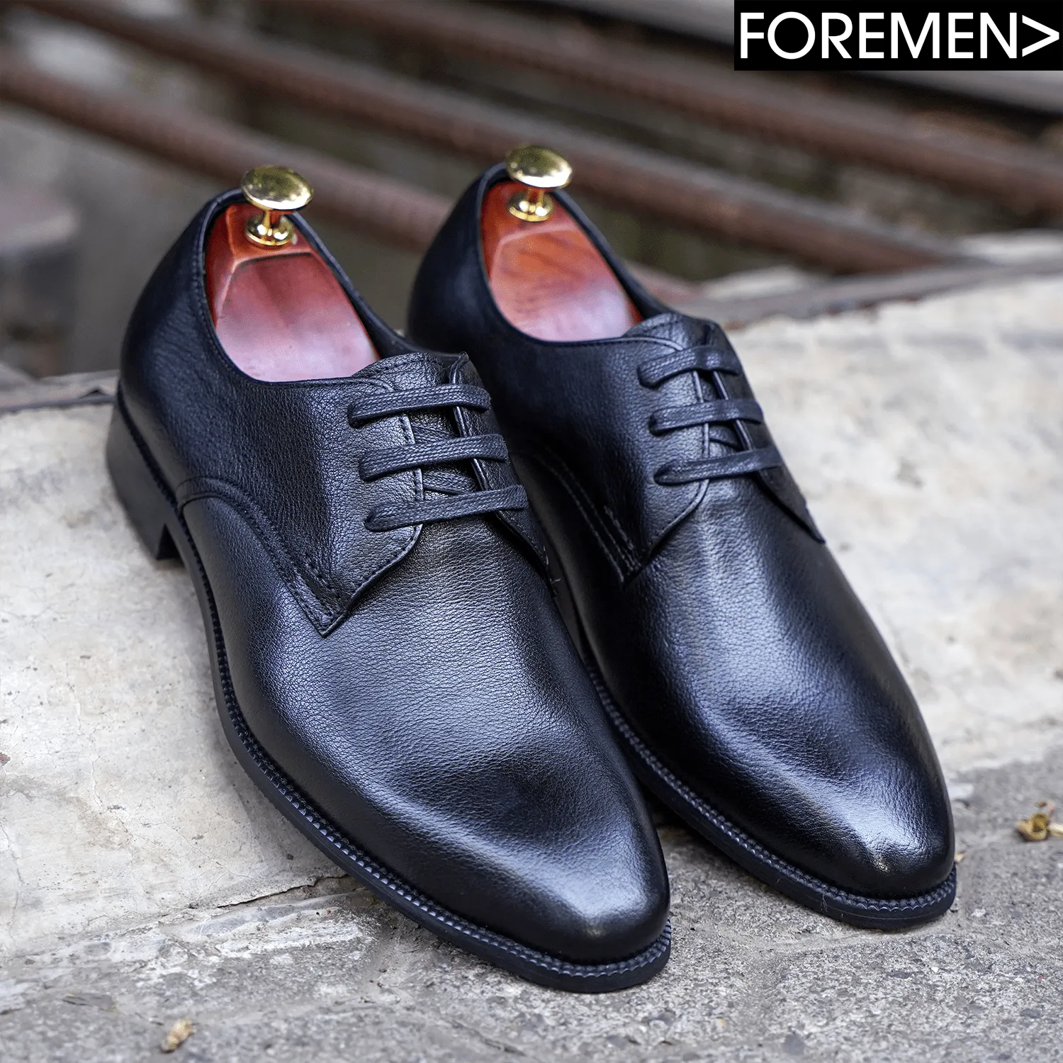 DAVID CLARKE | Black Derby