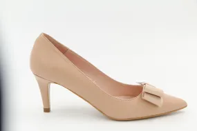 Fabucci Nude leather mid heel pointy toe with bow