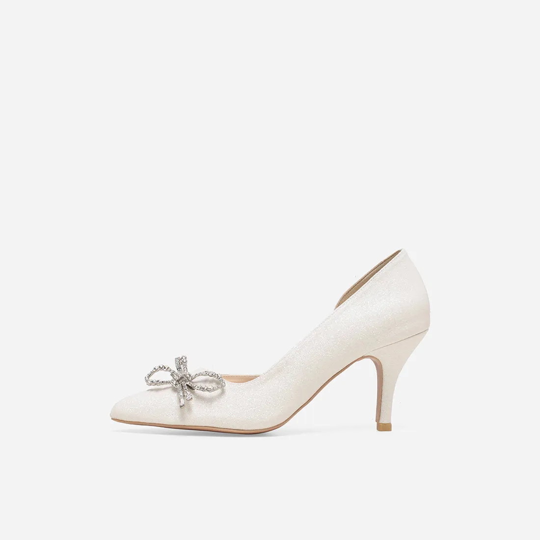 Starling Cynthia White Pumps