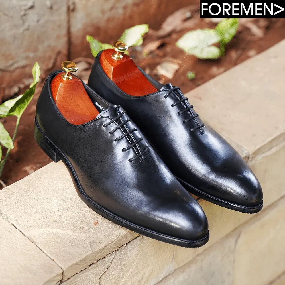 TORY | Black Leather Whole cut Oxford